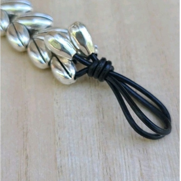 ESPIGA Bohemian Bracelet • Red Crystal - Picture 4 of 10